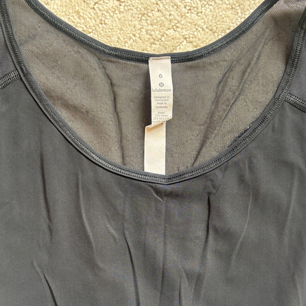 lululemon athletica tank/tee bundle - Picture 2 of 4